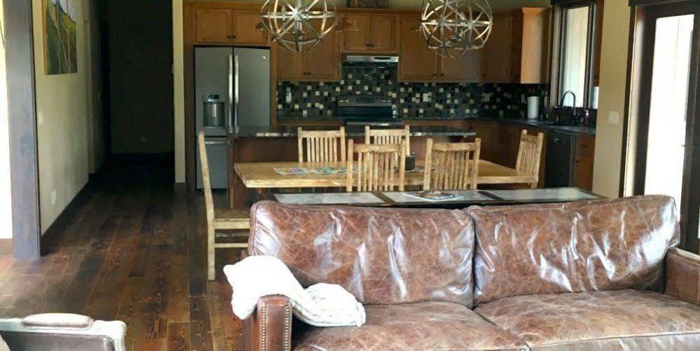 Отель Wilderness Club Rexford Экстерьер фото