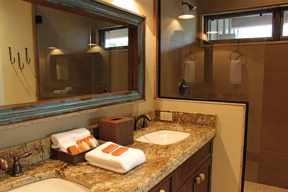 Отель Wilderness Club Rexford Экстерьер фото